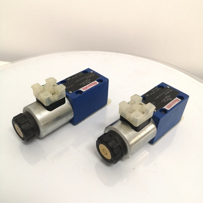 R900561276 4we6y62/Eg24n9K4 Соленоидный направляющий клапан для масла Рексрота
