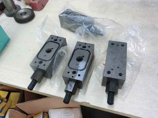 Применить к крану для полёта Углеродистая сталь A10vso45 A10vso63 Запчасти Гидравлический клапан Dr